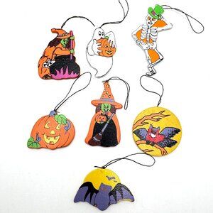 Halloween Set of 7 Wood Hanging Ornament Witch Ghost Pumpkin Skeleton Bat Vtg